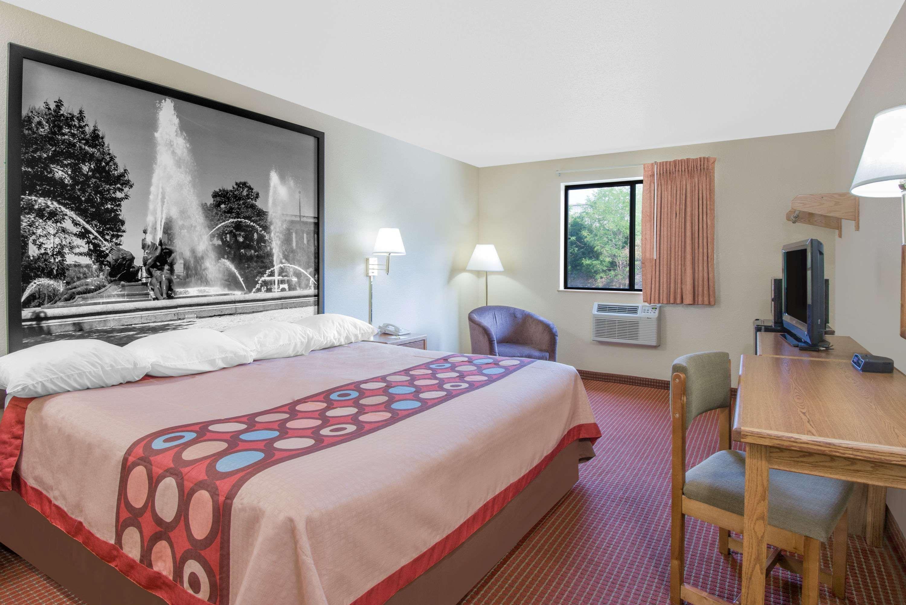 ซูเปอร์ 8 บาย วินด์แฮม แอลทูนา Hotel ภายนอก รูปภาพ
